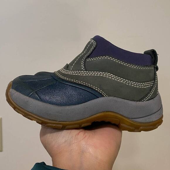 L.L.Bean Waterproof Kids Duck Shoe 11us - Picture 1 of 7